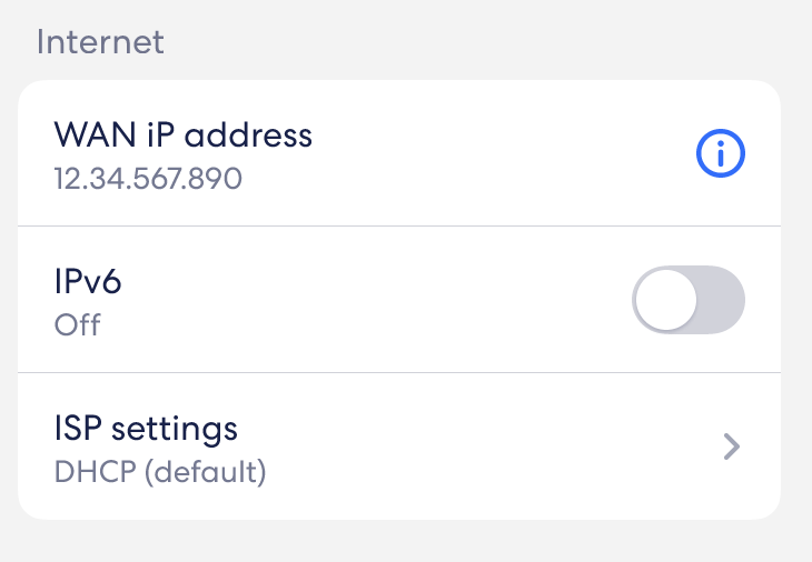 Imagen de la sección Internet del menú Configuración de red. Muestra la dirección IP de la WAN, el interruptor IPv6 y la configuración del ISP.